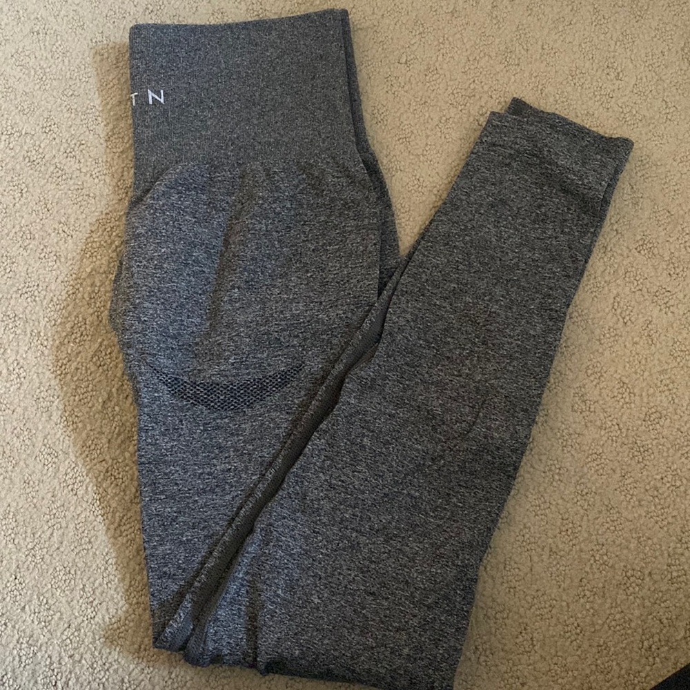 NVGTN Gray Leggings Size S
